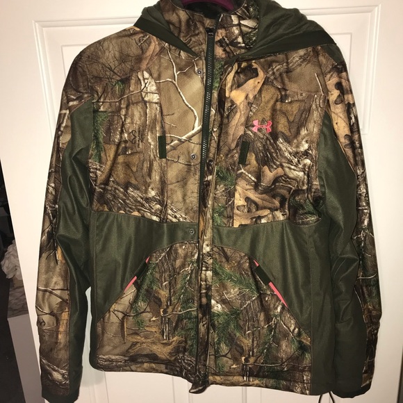 Under Armour Jackets & Blazers - Women’s Under Armour Storm Camo Coat